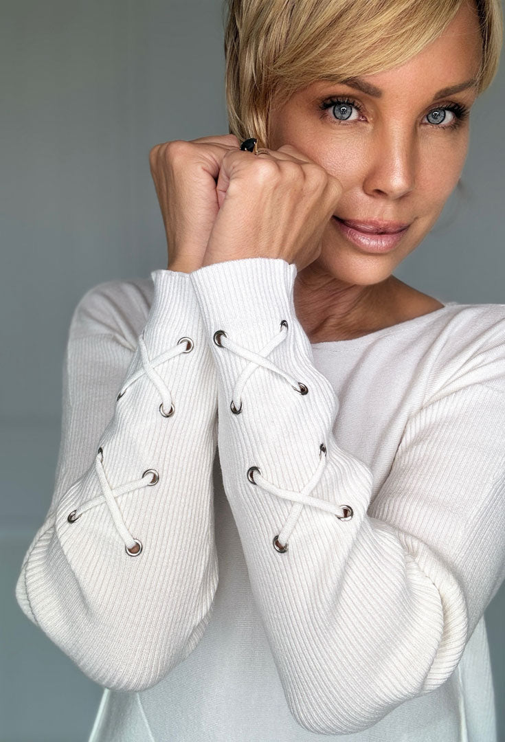 Soft Pocket Sweater - Entertain