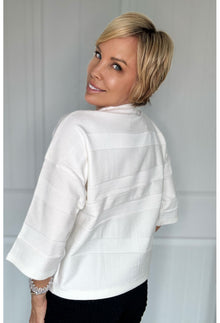 The Mod Frame Sweater - Upmost