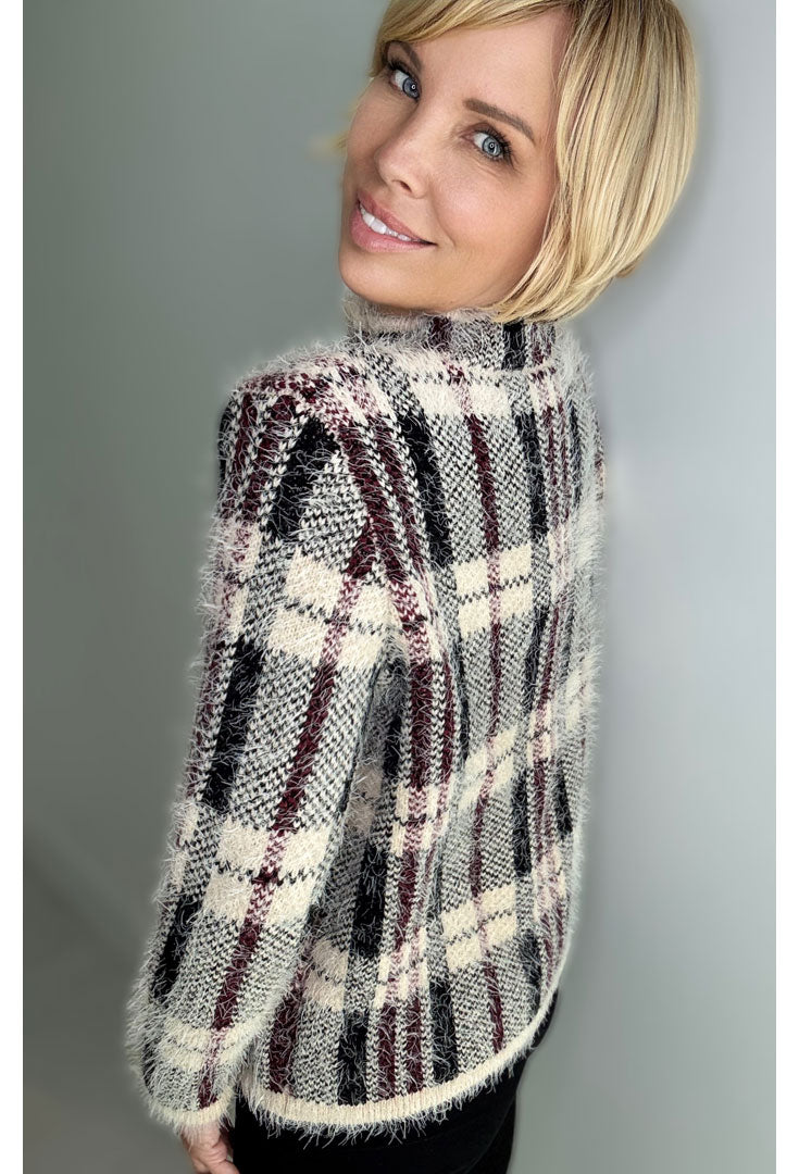 Ski House Sweater - Wordly