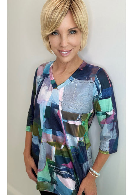 The Floraform Fit Sweater - Animate