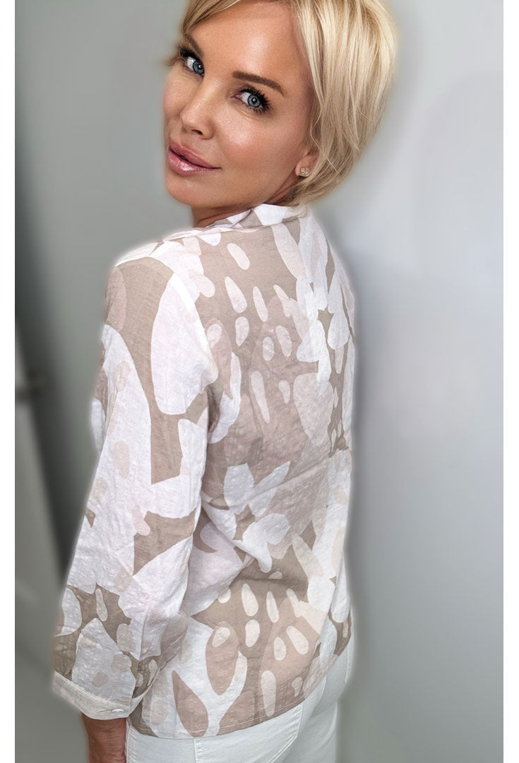 The Just Right Blouse - Satisfy