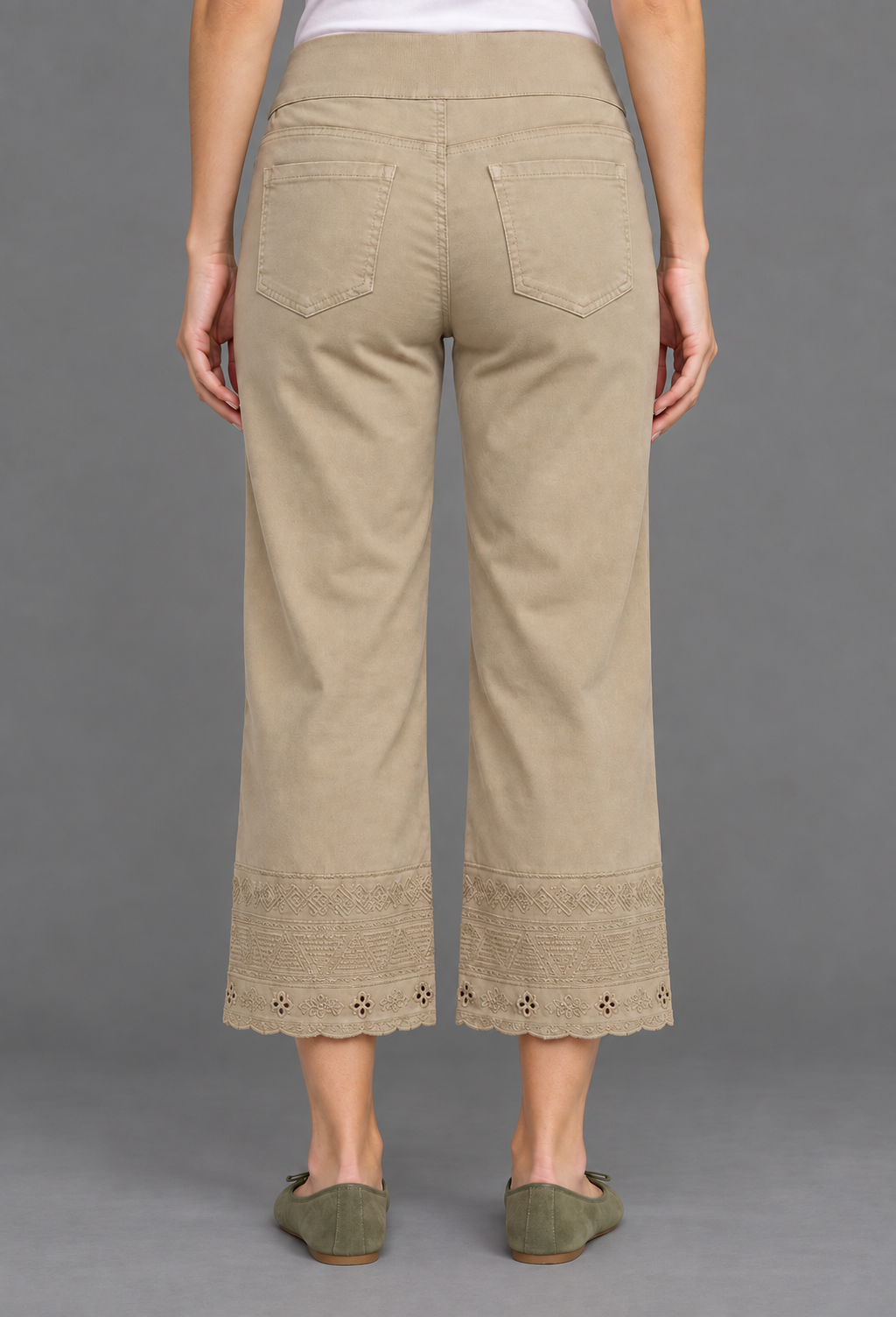 Cropped Crocchet Edge Pant - Gear