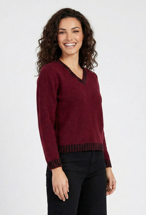 Elegance Pullover V Sweater - Habit