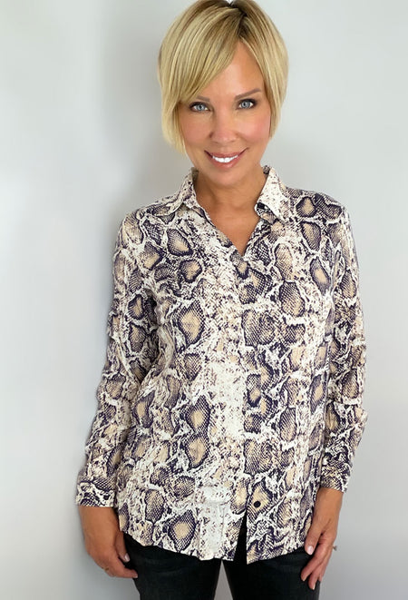 Buttoned Ease Blouse - Thrive