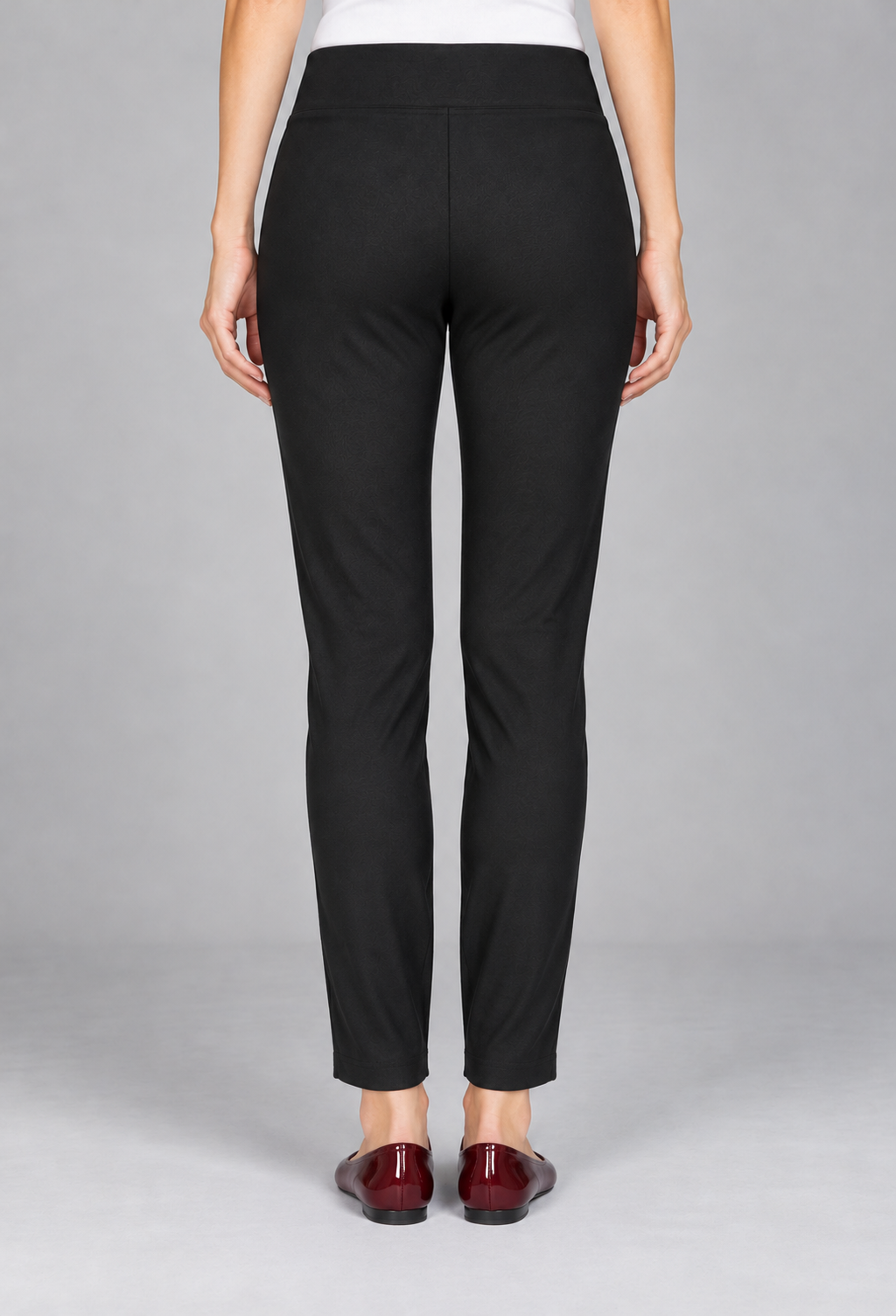 Chic Style Pull On Pant - Versatile