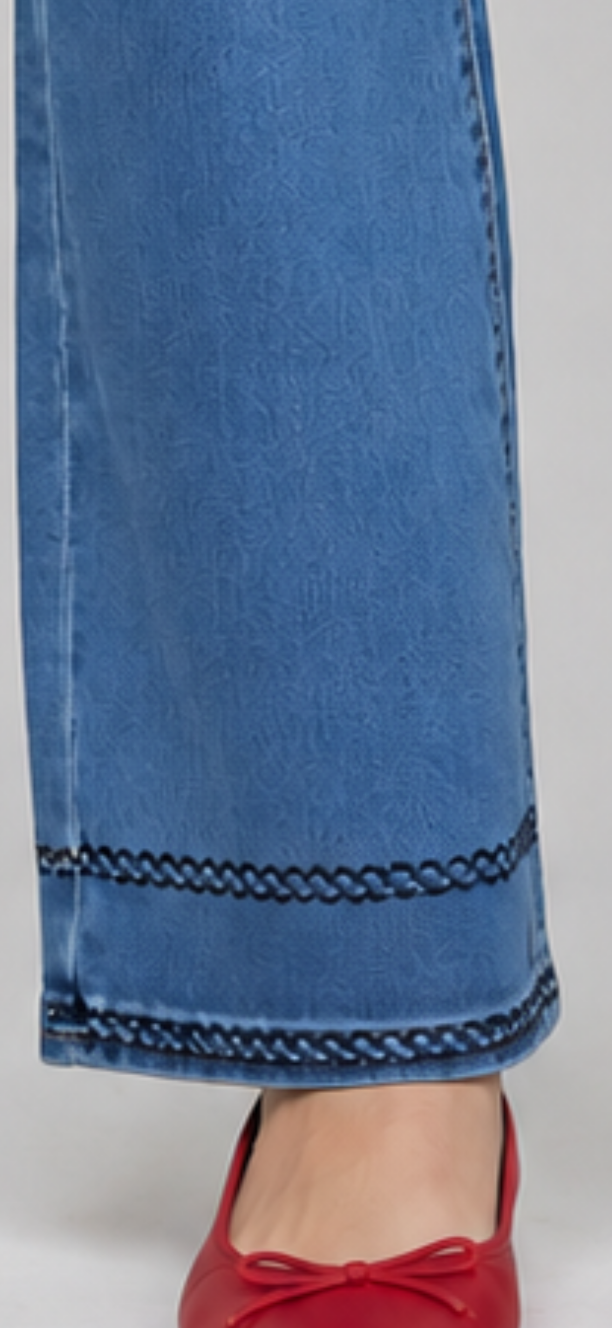 The Black Tie Jean - Eminent