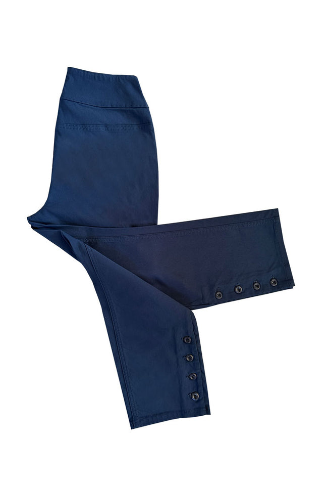 Classic Side Button Capri - Aces
