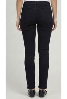 Oh So Simple Jean - Feature